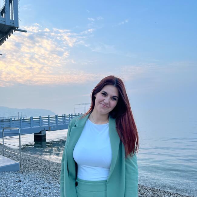 Varuška v Zgornje Bitnje: Maja