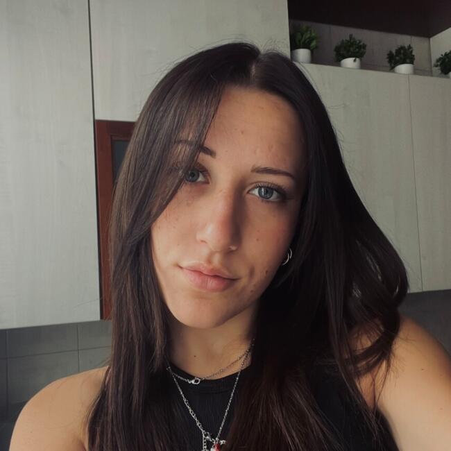 Babysitter in Moncalieri: Francesca
