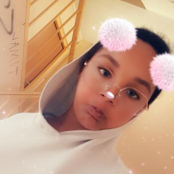 Babysitter in Sens: Shanel