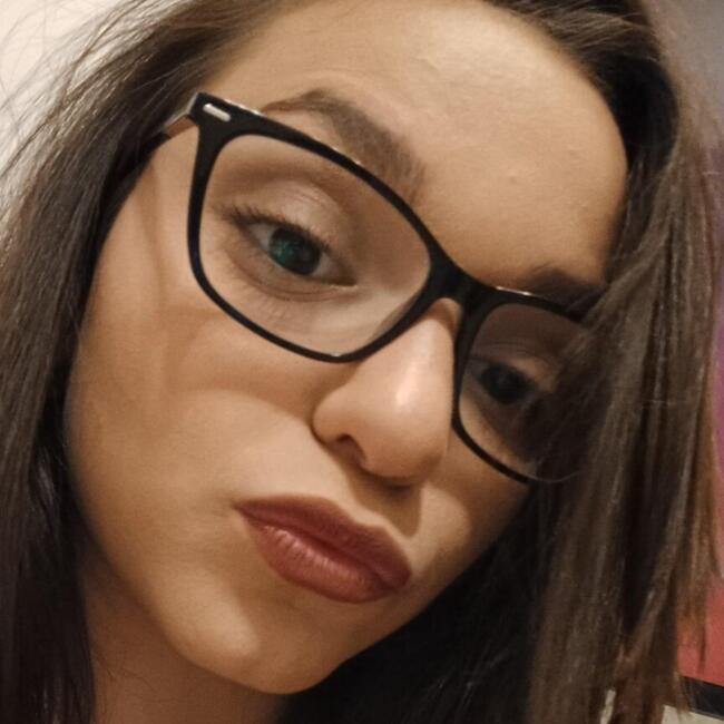 Babysitter στην περιοχή Αθήνα: Βάσω