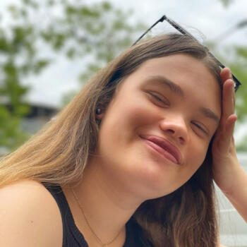 Babysitter in Le Perreux-sur-Marne: Lilas-Rose