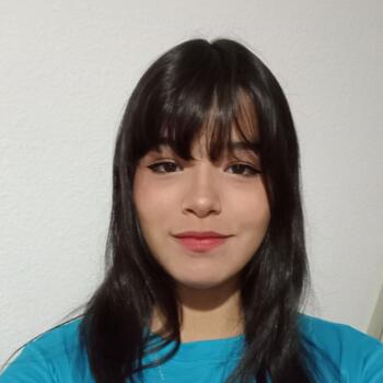 Babysitter in Seville: Nohemi