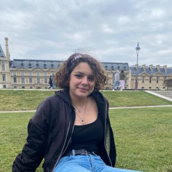 Baby-sitter in Neuilly-sur-Seine: Lou