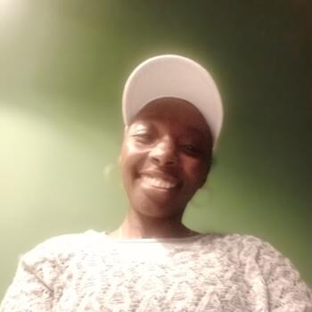 Babysitter Warsaw: Helen