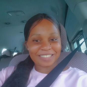 جليسة أطفال في دبي: Abigail