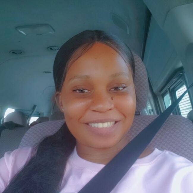 جليسة أطفال في دبي: Abigail