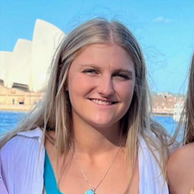 Nanny in Auckland: Erin