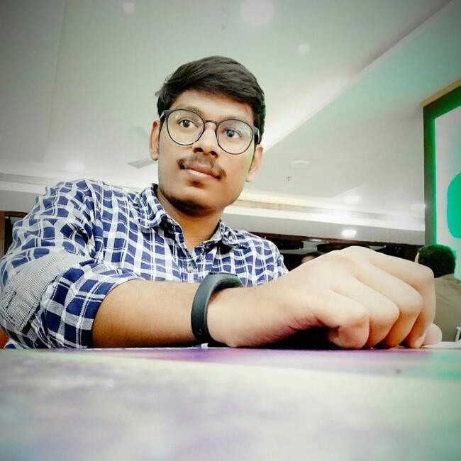 बंगलौर में बेबीसिटिंग की नौकरी: Satya