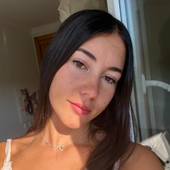 Babysitter in Cascais: Mariana