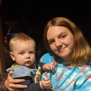 Babysitter in Mountain Top: Itz
