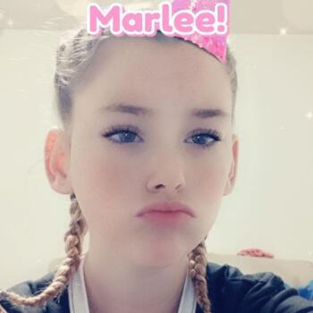 Babysitter in Fenton (Michigan): Abi hall