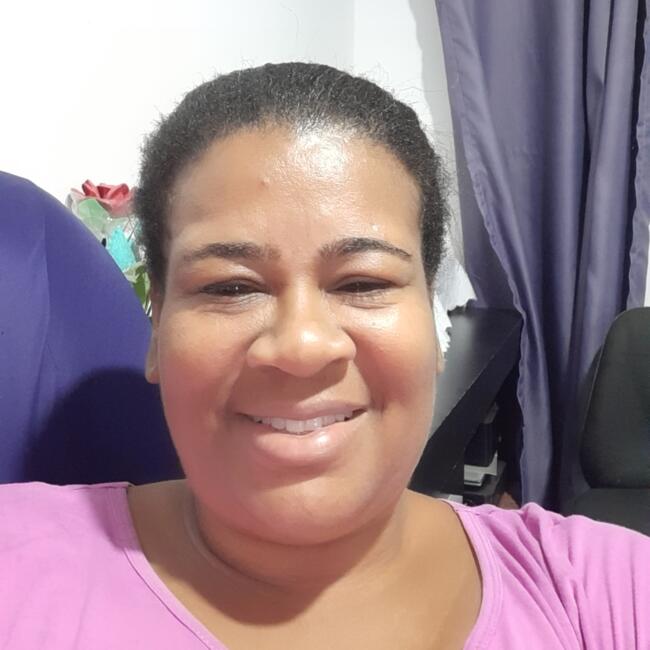 Babá em Salvador: Erica