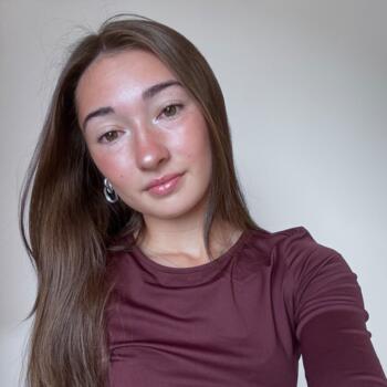 Babysitter in Vénissieux: Camille