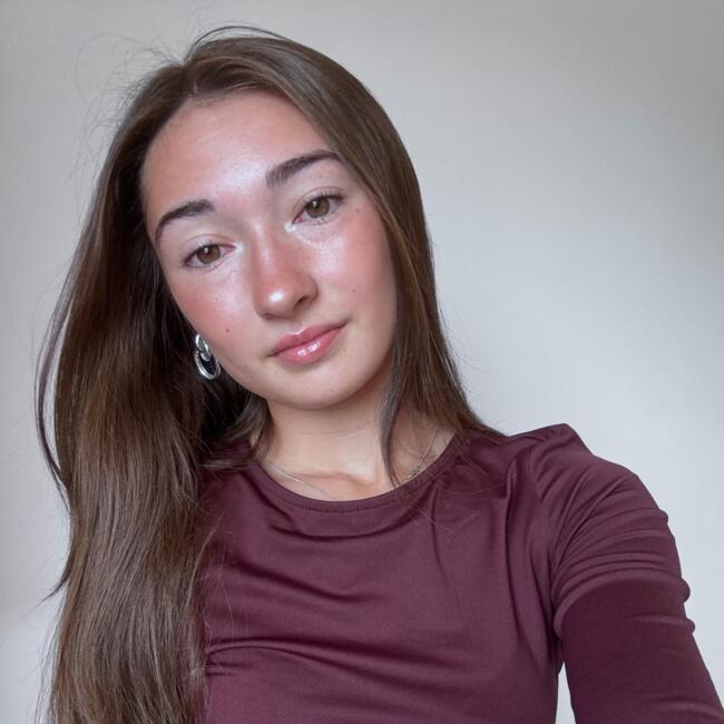 Babysitter in Vénissieux: Camille