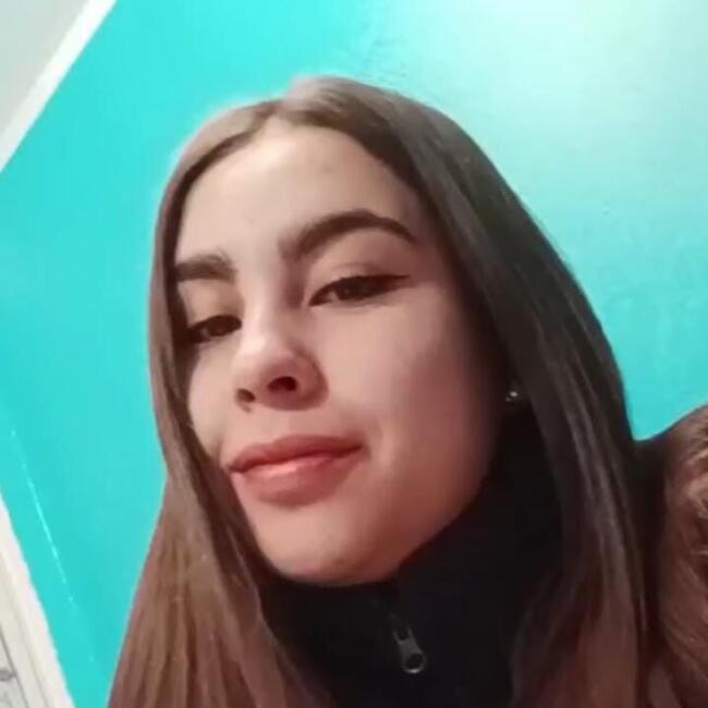 Babysitter in Estación Colina: Melissa