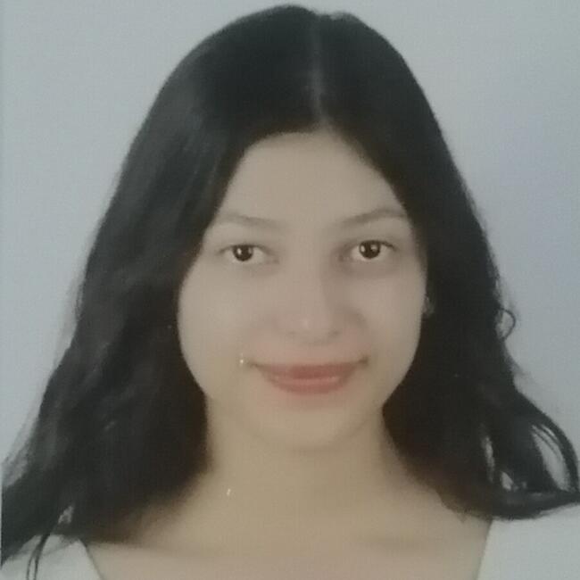 Babysitter in Irun: Anais