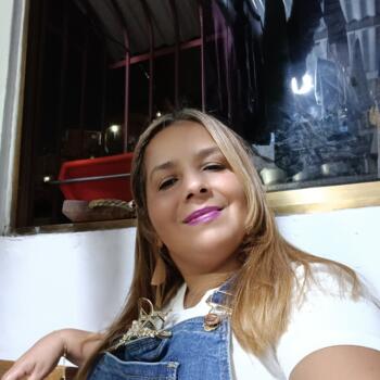 Niñera en Caracas: Tabeyda