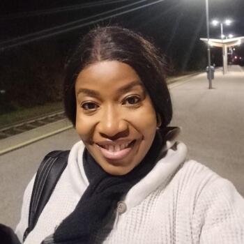 Babysitter Linz: Danita