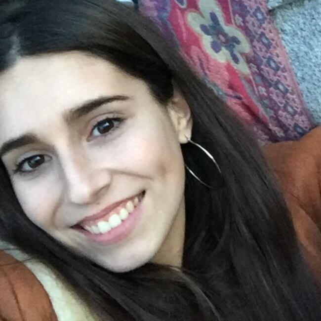 Nanny in Barcelona: Lara