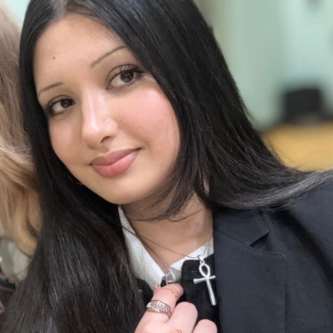 Babysitter in Glasgow: Manahil