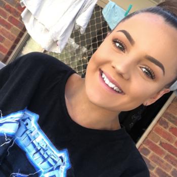 Babysitter Wagga Wagga: Maggie