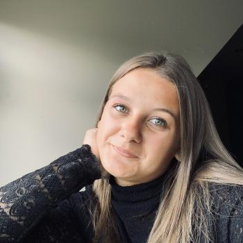 Babysitter Heist-op-den-Berg: Femke