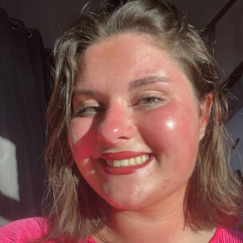 Babysitter in Comines: Eugenie