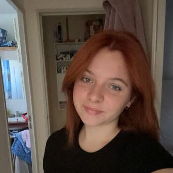 Babysitter in Vitrolles: Julie