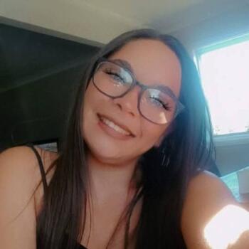 Babysitting job in Newcastle: babysitting job Shania