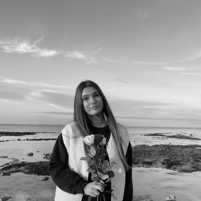 Babysitter in Talence: Clara