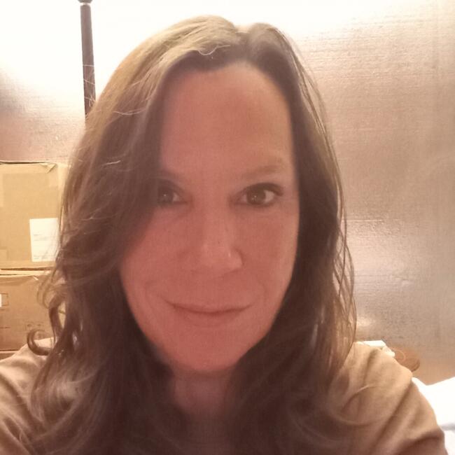 Babysitter in Merced: Patti