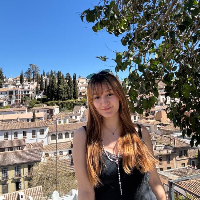 Babysitter in Reus: Júlia