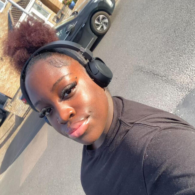 Babysitter in Birmingham: Daniella