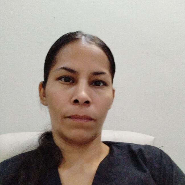 Babysitter in Valencia: Marly andreina