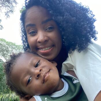 Babysitter in Salvador: Danielle Margarida