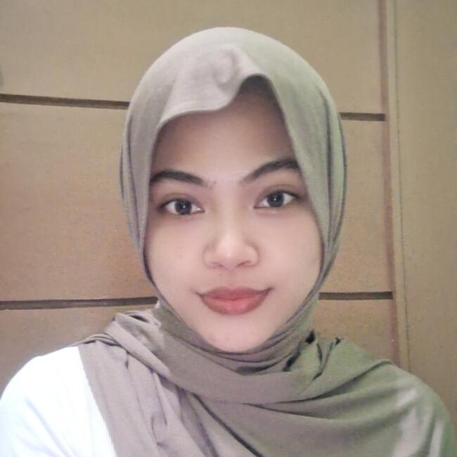 Babysitter in Bandung: Lina Yuliawati