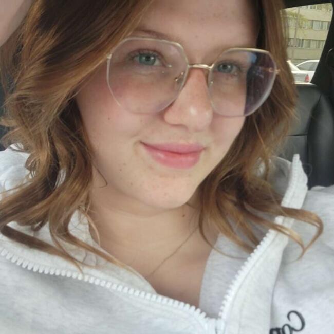 Babysitter in Moscow: Kaylyn