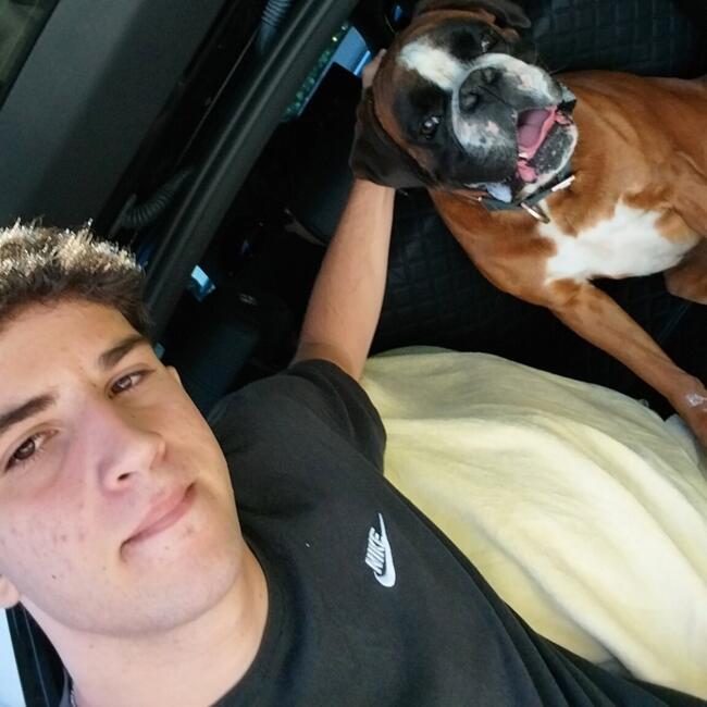 Babysitter in Cascais: Pedro