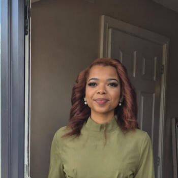 Babysitter in Sheffield: Tulela Gregory