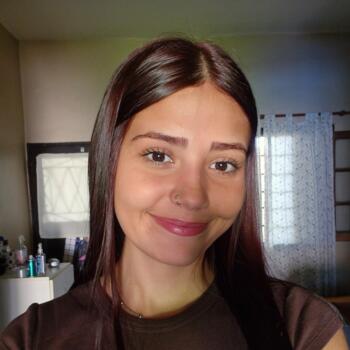 Babysitter in Morón: Mia