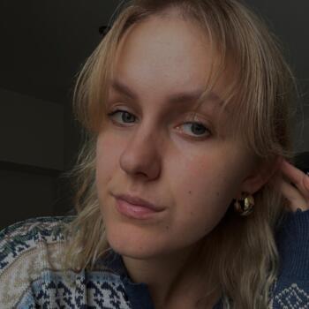 Babysitter in Riga: Evelīna