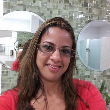 Babá em Maceió: Crislene