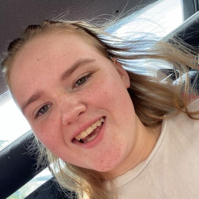 Lastenhoitaja Vehmaa: Siiri