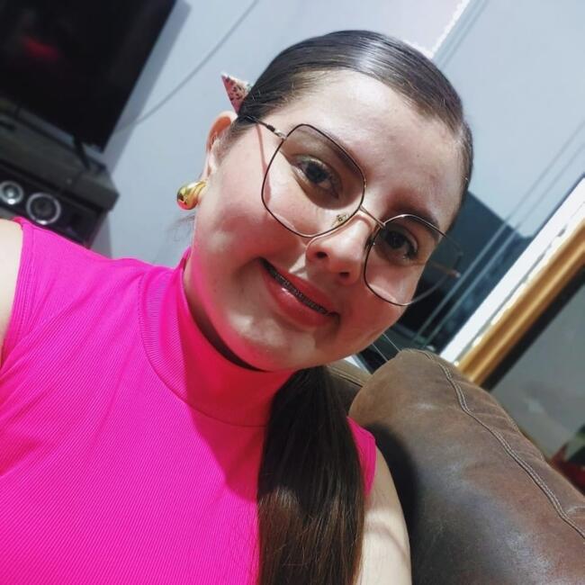 Babysitter in Alajuelita: Tania Aguero Ramírez