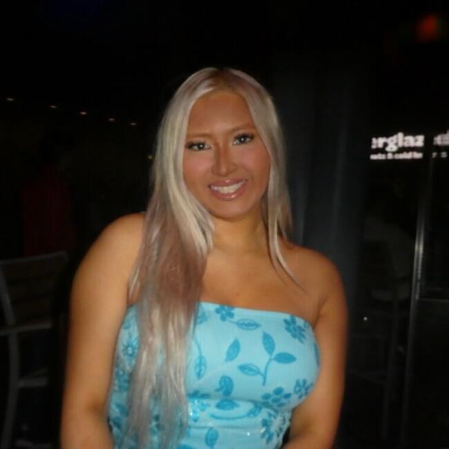 Baby-sitter in Windsor: Jade