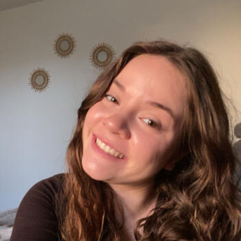 Babysitter Châteauroux: Kiara