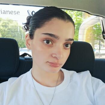 Babysitter Ricardone: Juana