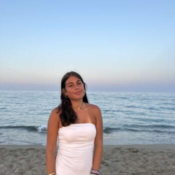 Baby-sitter Beynes: Carla