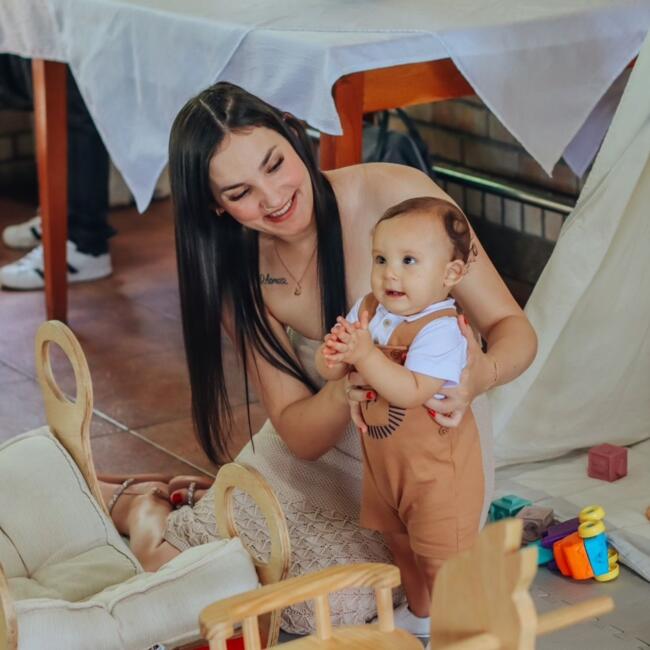 Babysitter in Blumenau: Tainara