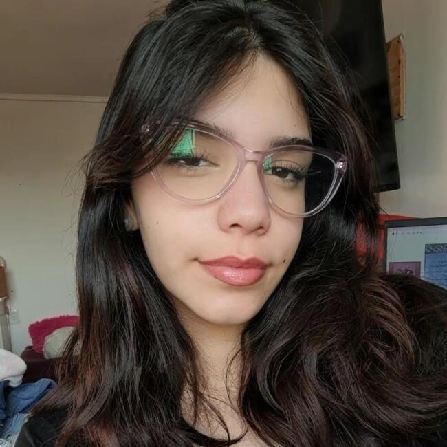 Babysitter in Padre Hurtado: Javiera